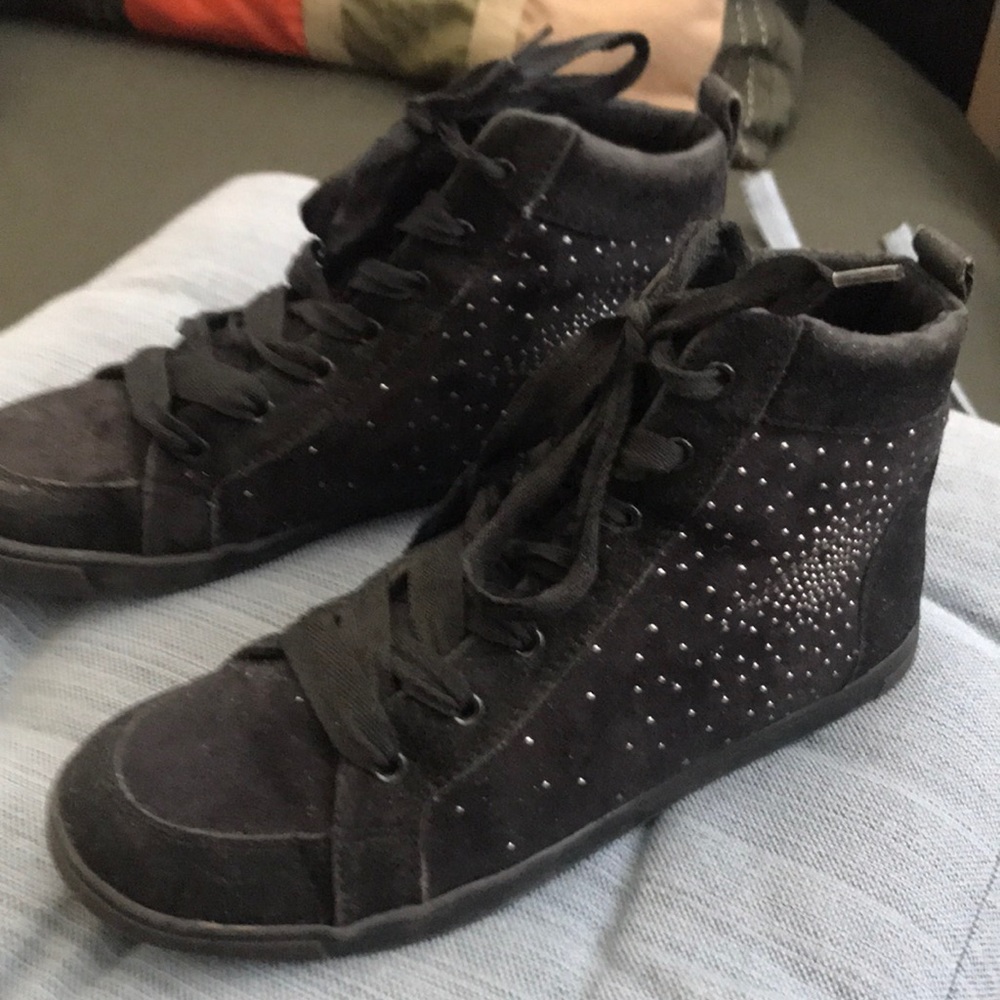 Aldo women flat high sneakers, size 8.5